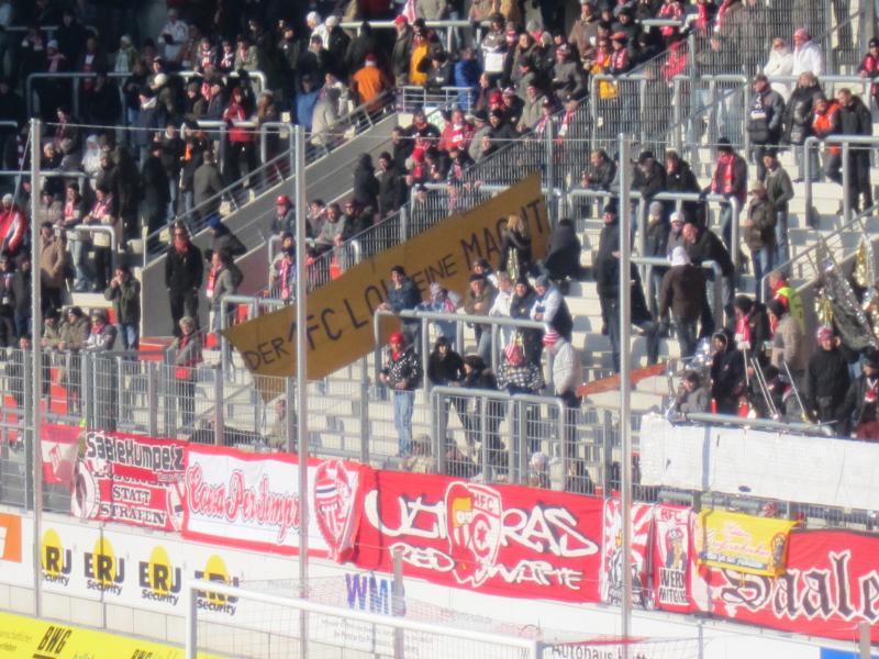 Hallescher FC - BAK 07, Eine Leipziger Fraktion war vor Ort.