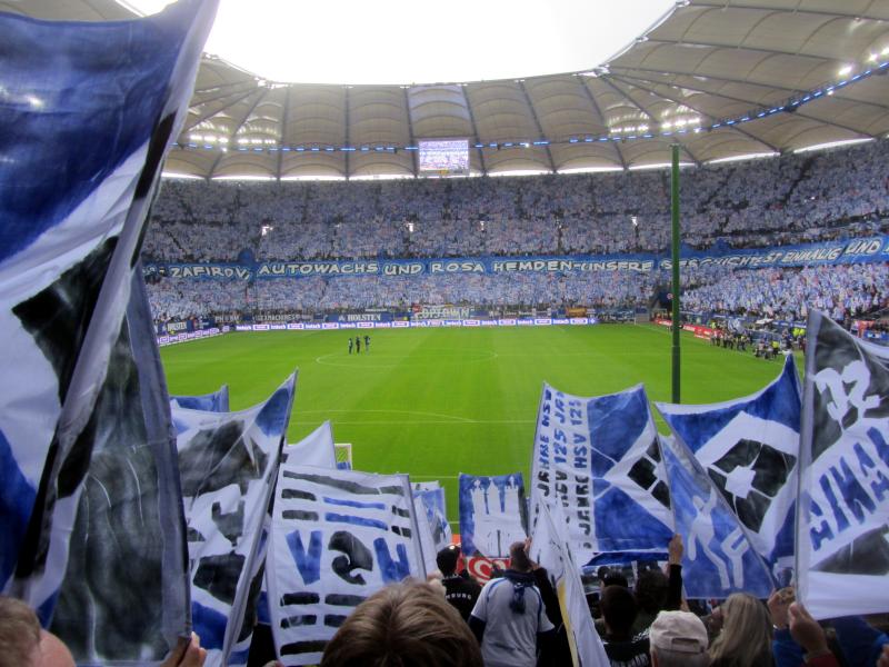 Hamburger SV - Hannover 96, 1. Bundesliga, 2012/13, 6. Spieltag - Anstoß:
29.09.2012 15:30 Uhr - Stadion:
Imtech-Arena - Zuschauer: 57000 (ausverkauft) - Schiedsrichter: Felix Zwayer (Berlin) - 
1:0 Rudnevs (20., Rechtsschuss, van der Vaart)
