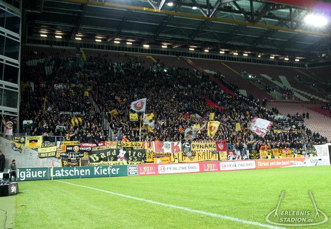 1. FC Kaiserslautern - SG Dynamo Dresden 3:0, 08.02.2013, 20.30 Uhr,
Fritz-Walter-Stadion,
2. Bundesliga,
3:0(2:0),
32.925 Zuschauer