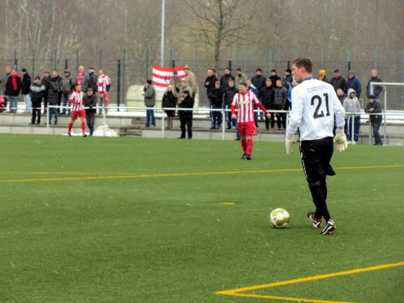 FC Anker Wismar - FC Pommern Greifswald, NOFV-Oberliga Nord - 20. Spieltag - Schiedsrichter: Steffen Hösel (Rövershagen) - Zuschauer: 110 - 1:0 Bröcker (3., Strafstoss), 1:1 Meguro (20.), 2:1 Lange (35.), 2:2 Ost (61.), 2:3 Corbin Ong (78.)