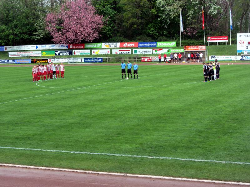 FC Anker Wismar - Brandenburger SC Süd 05, NOFV-Oberliga Nord, Nachholespiel vom 19. Spieltag - Anstoss: 09.05. 2013, 14:00 Uhr - Kurt-Bürger-Stadion - Schiedsrichter: Koslowski (Berlin) - Zuschauer: 168 - 0:1 Pagel (10.), 1:1 Bröcker (11.), 2:1 Heine (33.), 2:2 Goerisch 65.), 3:2 Schiewe (74.), 4:2 Schiewe (90.)