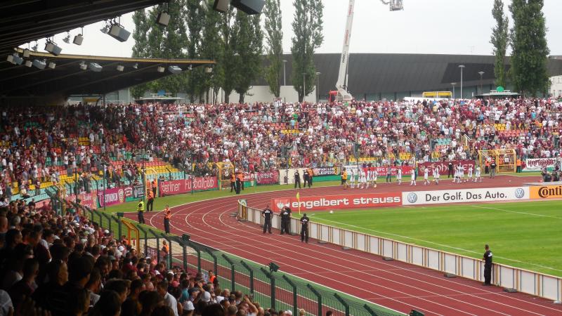 BFC Dynamo - VfB Stuttgart, BFC-Spieler bedanken sich bei Ihren Fans.