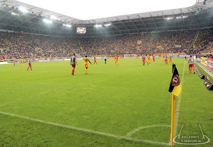SG Dynamo Dresden vs 1. FC Union Berlin 1:3, 09.08.2013, 18.30 Uhr
Rudolf-Harbig-Stadion
2. Bundesliga
1:3 (0:3)
29.223 Zuschauer