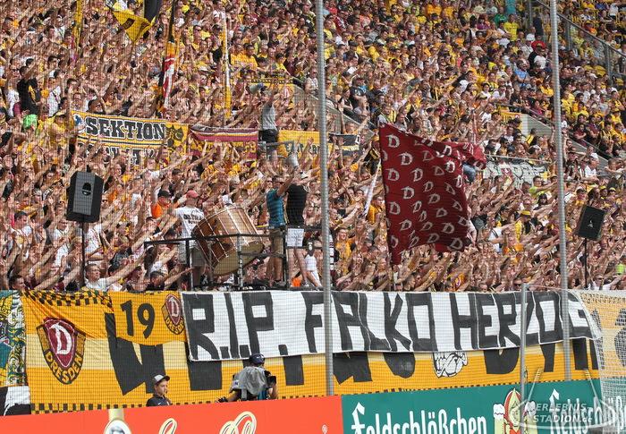 SG Dynamo Dresden - FSV Frankfurt 0:3, 18.08.2013, 13.30 Uhr
Rudolf-Harbig-Stadion
2. Bundesliga
0:3 (0:1)
24.144 Zuschauer