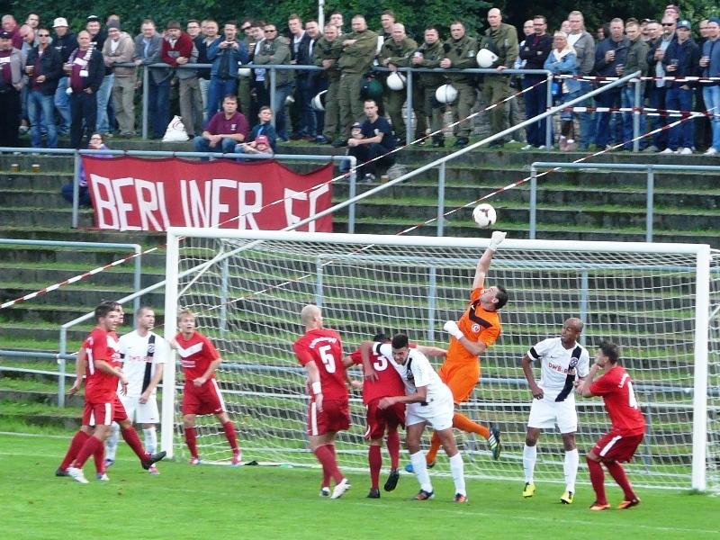 Lichtenberg 47 - BFC Dynamo, 6.Spieltag Oberliga 2013/14  21.09.2013
14:00 Uhr HOWOGE-Arena – Hans Zoschke
Lichtenberg 47 – BFC Dynamo 1:1 (0:0)
Tore: 1:0 Sebastian Reiniger (47.Min.)
1:1 Christian Preiss (56.Min.)
Schiedsrichter: Henry Müller (Cottbus)
Gelb-Rot: Thomas Brechler (15.Min.)
Zuschauer: 1267