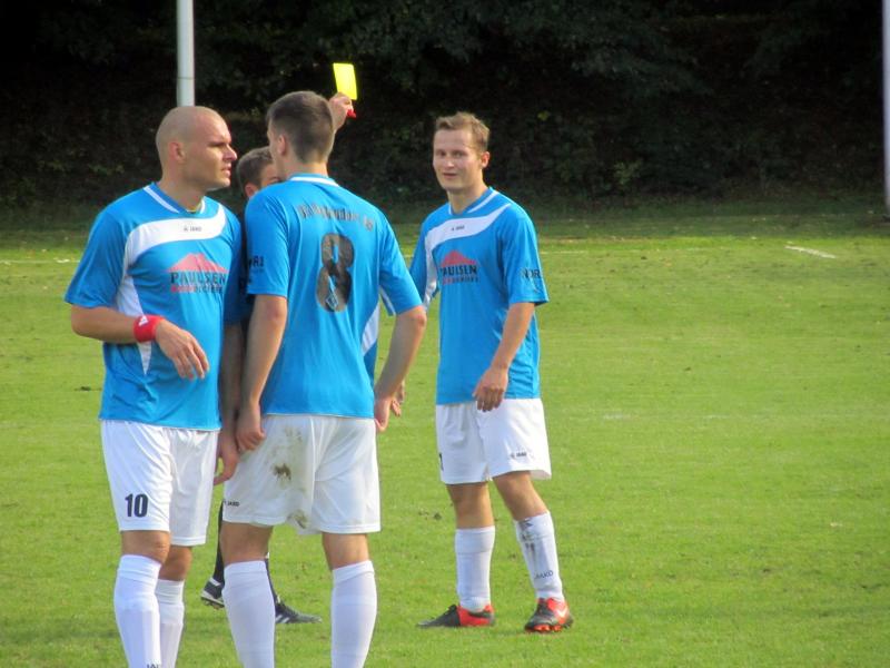 SG Roggendorf 96 - FC Anker Wismar, Verbandsliga M-V, 7. Spieltag - Anstoß: 29.09. 2013, 15:00 Uhr - Schloßpark Roggendorf - Schiedsrichter: Kuhardt (Güstrow) - Zuschauer: 347 - Tore: 0:1 Dojahn (12.), 0:2 Monteiro Alvarenga (18.), 0:3 Bröcker (81.), 0:4 Monteiro Alvarenga (83.)