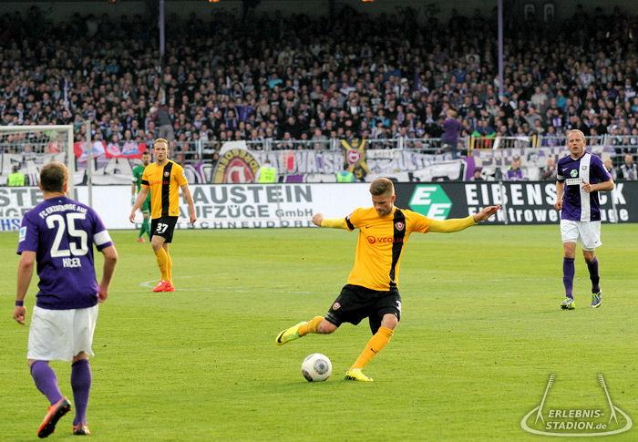 FC Erzgebirge Aue - SG Dynamo Dresden 2:0, 17.04.2014, 18.30 Uhr,
Aue, Erzgebirgsstadion,
2. Bundesliga,
2:0 (2:0),
15.000 Zuschauer