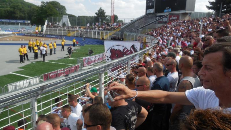 FC Carl Zeiss Jena - BFC Dynamo, 02.08.2014 - 1. Spieltag - Regionalliga Nordost - FC Carl-Zeiss Jena - BFC Dynamo 1:1 - 5.265 Zuschauer im Ernst-Abbe-Sportfeld, ca. 1.300 Gästefans.