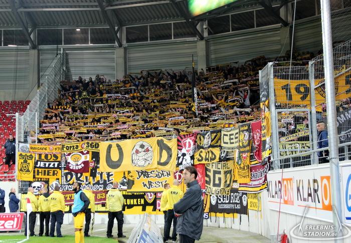 Hallescher FC - SG Dynamo Dresden 1:1, 24.09.2014, 19.15 Uhr,
Erdgas Sportpark (Kurt-Wabbel-Stadion),
3. Liga,
1:1 (1:1),
12.466 Zuschauer