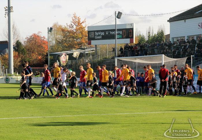 SpVgg Unterhaching - SG Dynamo Dresden 3:0, 08.11.2014, 14.00 Uhr,
Alpenbauer Sportpark (Sportpark Unterhaching),
3. Liga,
3:0 (0:0),
7.000 Zuschauer