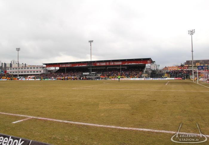 SSV Jahn Regensburg - SG Dynamo Dresden 2:3, 28.02.2015, 14.00 Uhr,
Regensburg, Jahnstadion,
3. Liga,
2:3 (0:3),
8.742 Zuschauer
