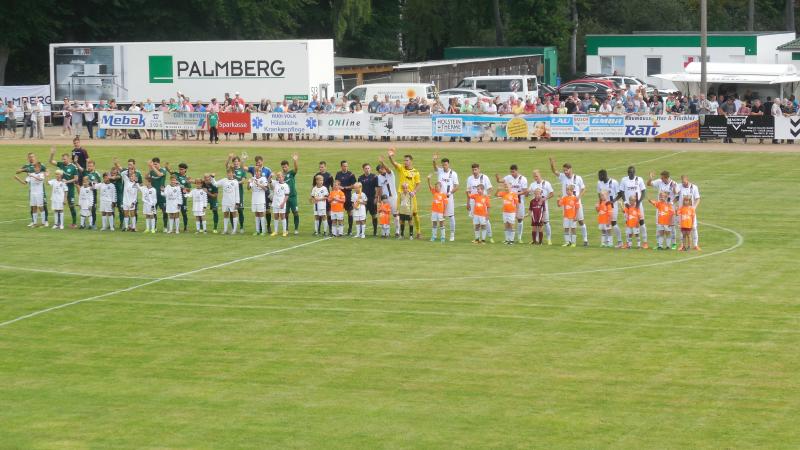 FC Schönberg 95 - BFC Dynamo, Die Mannschaften.