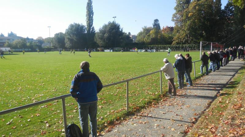 FC Spandau 06 - SF Charlottenburg-Wilmersdorf 03, 11.10.2015 - 2. Runde - Paul-Rusch-Pokal - FC Spandau 06 - SF Charlottenburg-Wilmersdorf 4:2 auf Sportplatz am Ziegelhof.