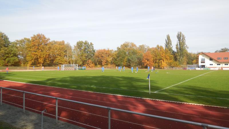 RSV Eintracht Teltow 1949 - SV Grün-Weiß Brieselang, 24.10.2015 - 9. Spieltag Brandenburgliga - RSV Eintracht 1949 - SV Grün-Weiß Brieselang - 0:0 vor 98 Zuschauern.