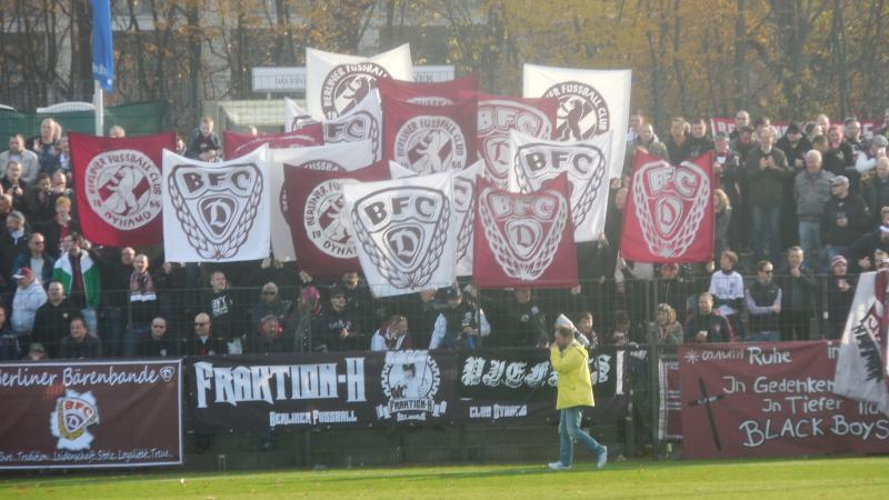 Hertha BSC II - BFC Dynamo, Gästeanhang.