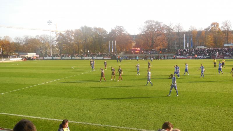 Hertha BSC II - BFC Dynamo, Halbzeit.