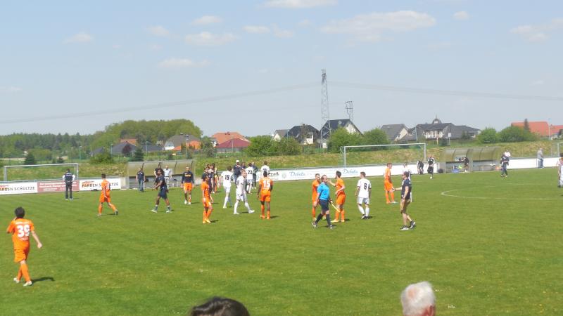 FC International Leipzig - SG Union Sandersdorf, 07.05.2016 - 25. Spieltag - Oberliga Nordost Süd - FC International Leipzig - SG Union Sandersdorf 1:0 vor 75 zahlenden Zuschauern im Sportpark Tresenwald., Vereine: SG Union Sandersdorf, FC International Leipzig