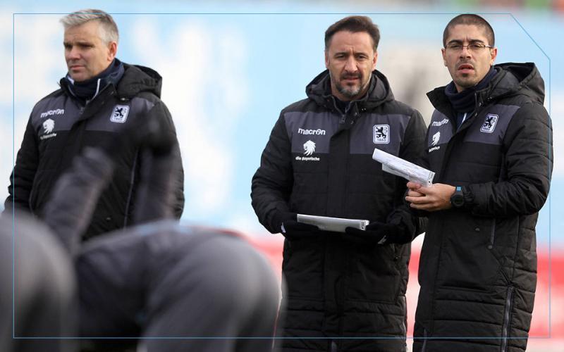 Luis Miguel (li.) und Pedro Ribeiro (re.) mit Cheftrainer Vitor Pereira (Mitte) beim ersten Training., , Vereine: TSV 1860 München